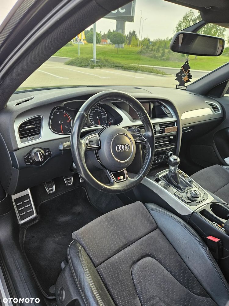 Audi A4 Avant - 8