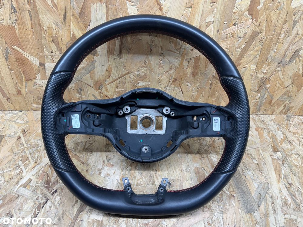 Kierownica Mercedes pakiet AMG czerwona nić w177 w205 w213 - 1