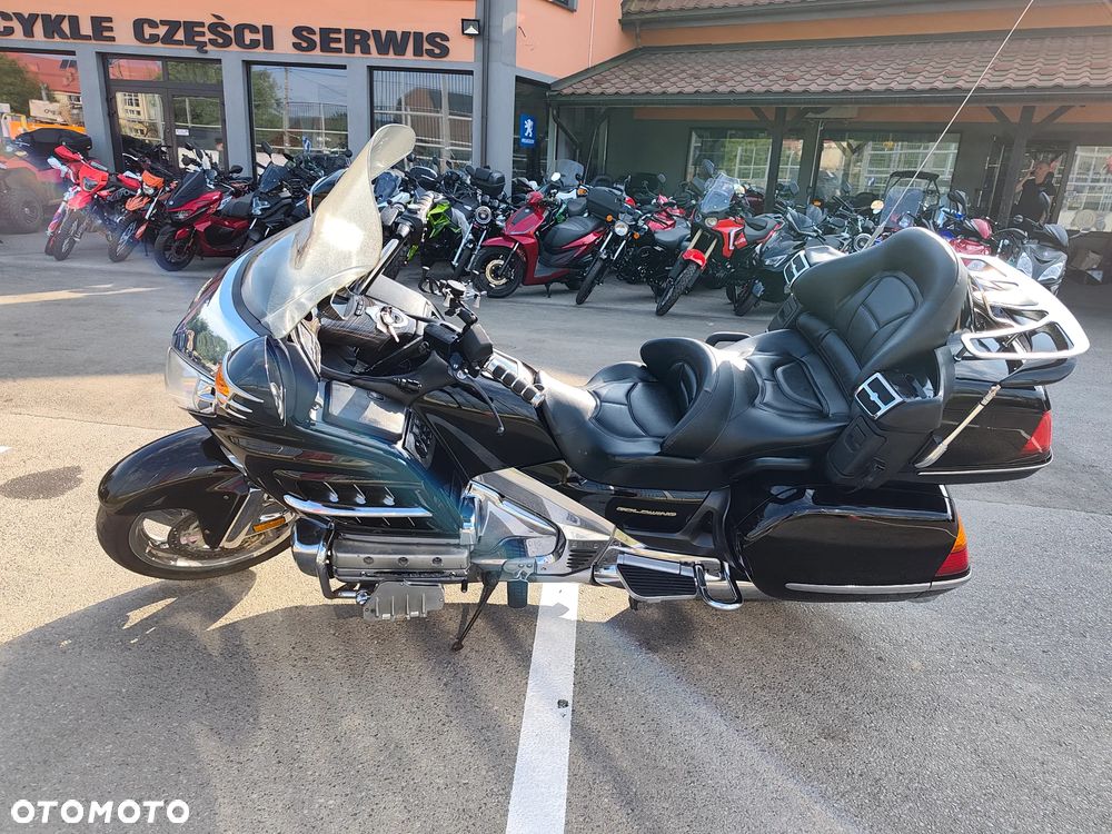 Honda GL - 10