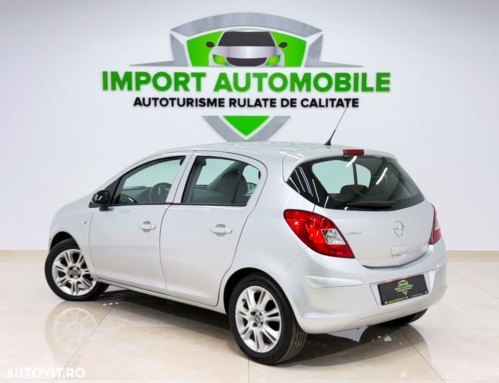 Opel Corsa 1.2 Essentia - 13