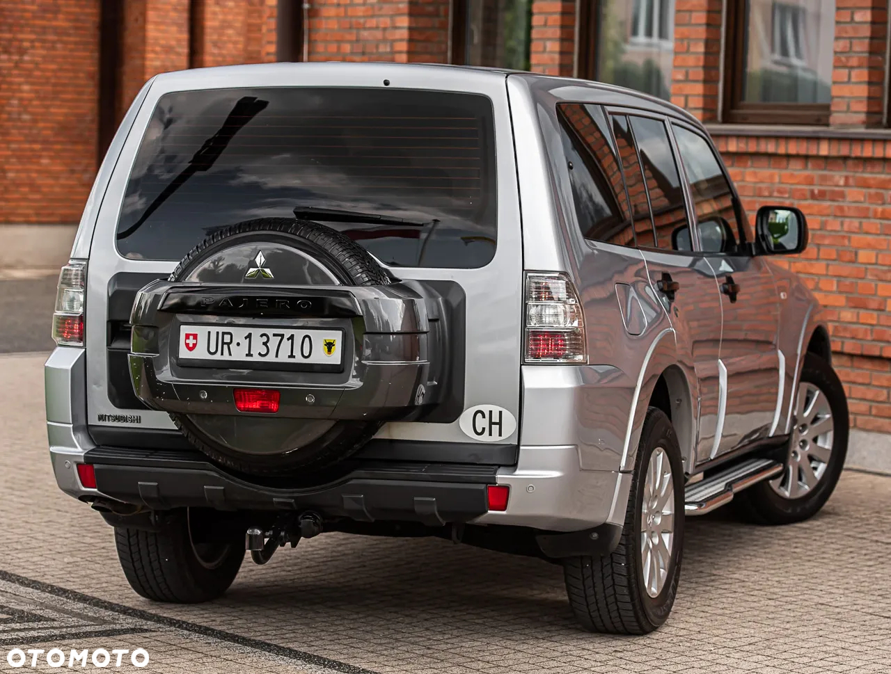 Mitsubishi Pajero 3.2 DID Intense - 16