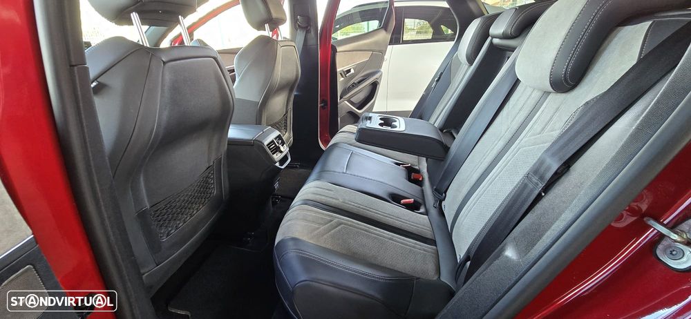 Peugeot 3008 1.6 Hybrid GT Pack e-EAT8 - 27