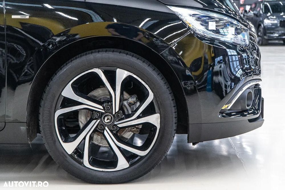 Renault Grand Scenic - 41