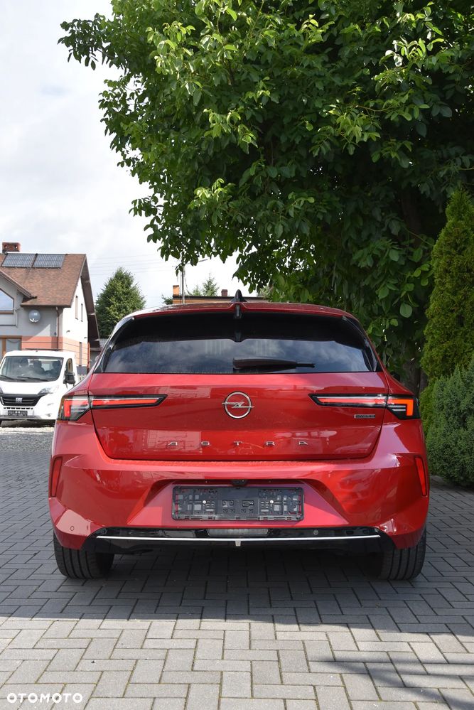 Opel Astra 1.6 T Plug-in Hybrid Elegance - 11