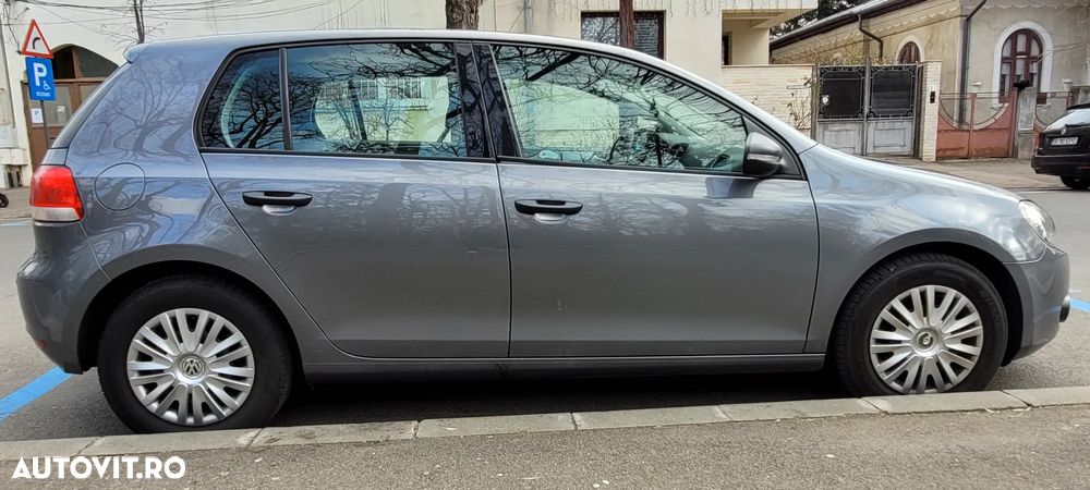 Volkswagen Golf 1.6 TDI DPF Trendline - 7