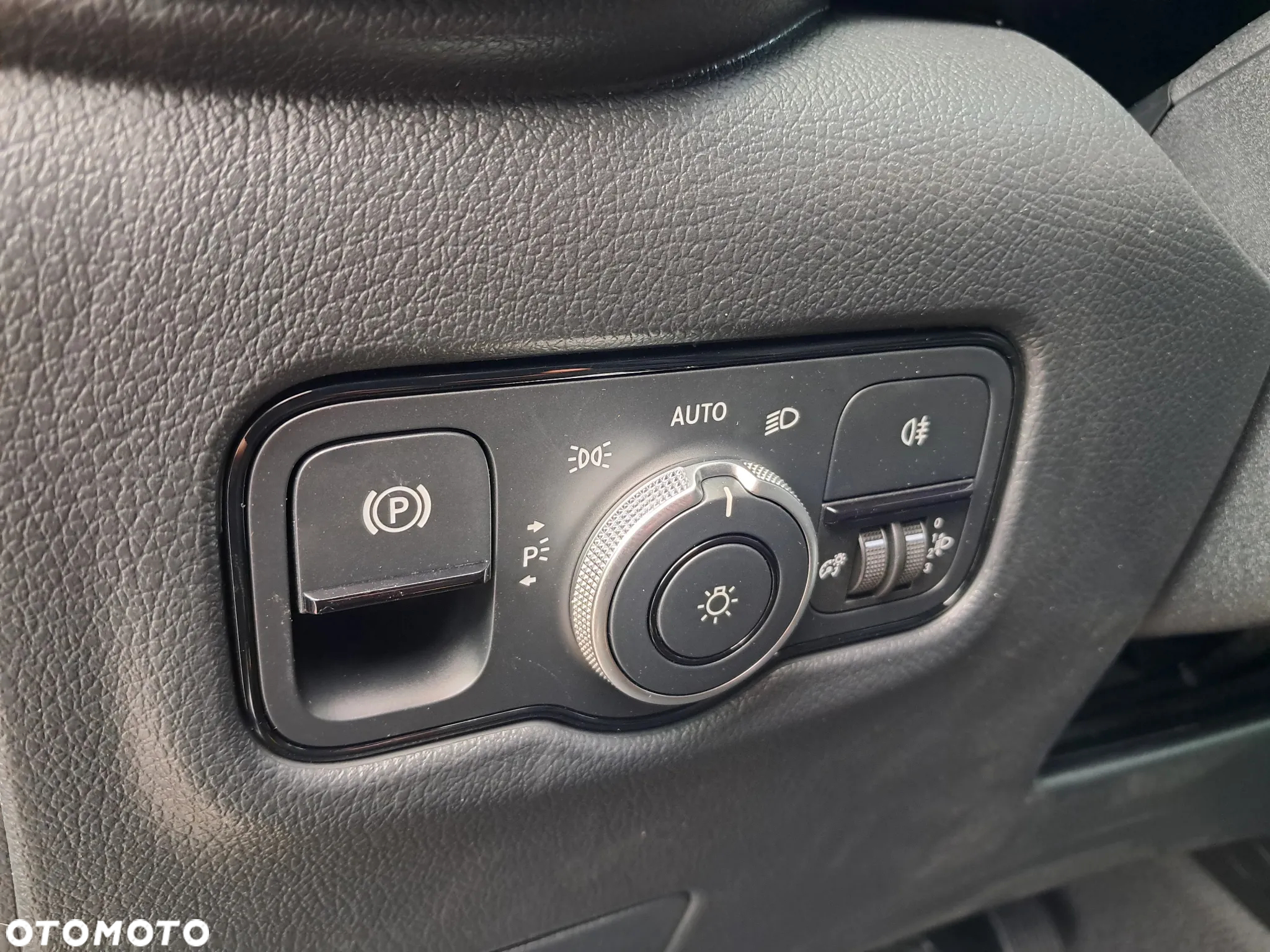 Mercedes-Benz Vito 114 CDI Furgon PRO Ekstra Long 3430 mm - 19