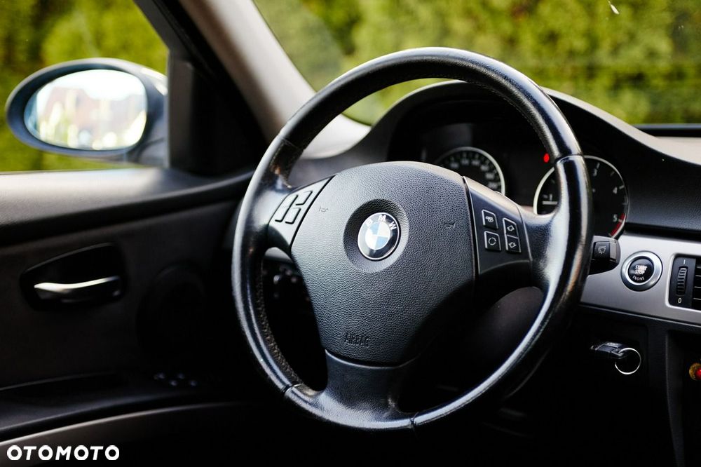BMW Seria 3 - 19