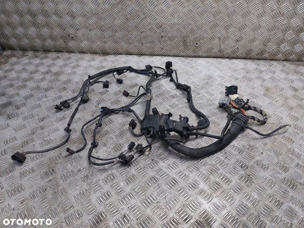 WIĄZKA OKABLOWANIE SILNIKA BMW F10 520d 2.0 D N47D20C MANUAL 7823648 - 1