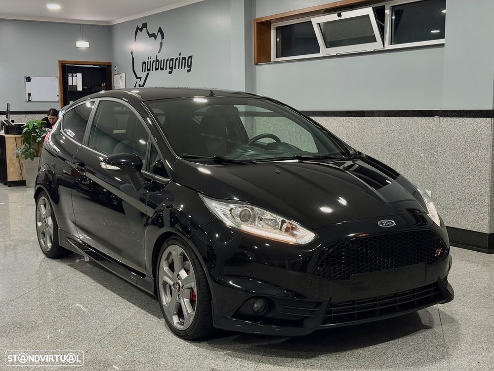 Ford Fiesta 1.6 T ST - 6