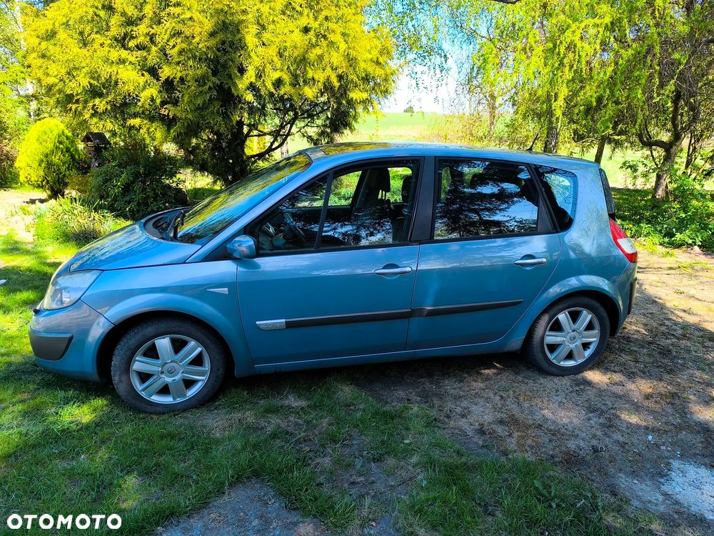 Renault Scenic 2.0 16V Luxe Privilege - 4