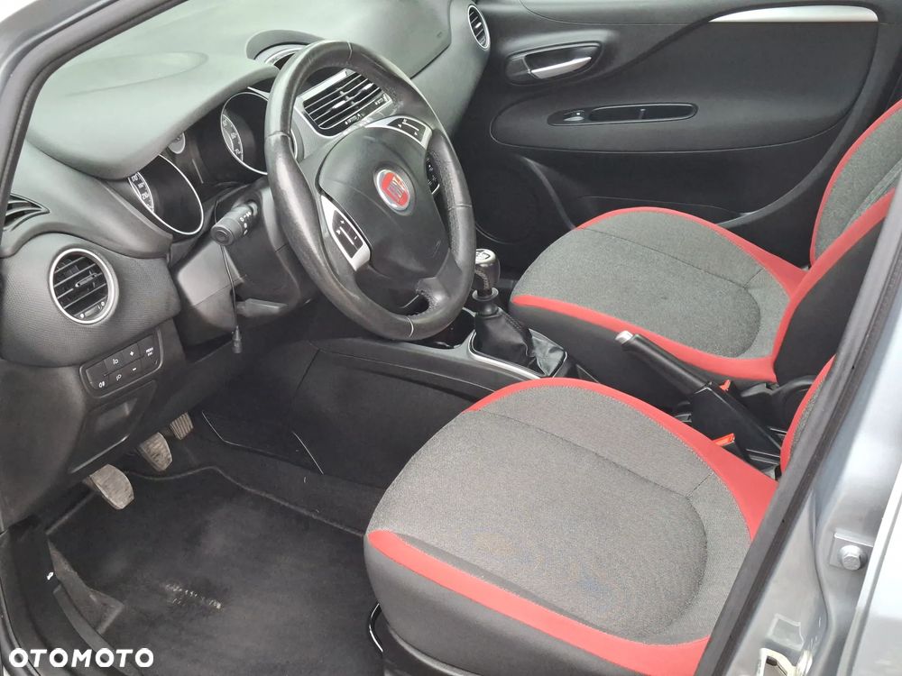 Fiat Punto - 18