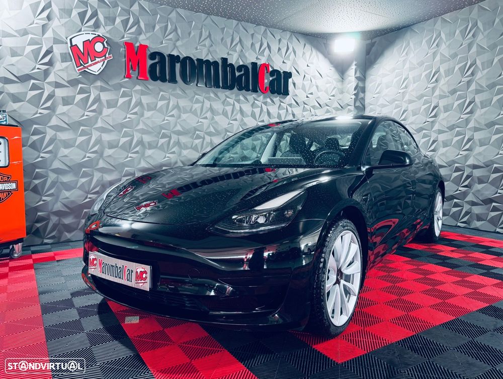 Tesla Model 3 - 8