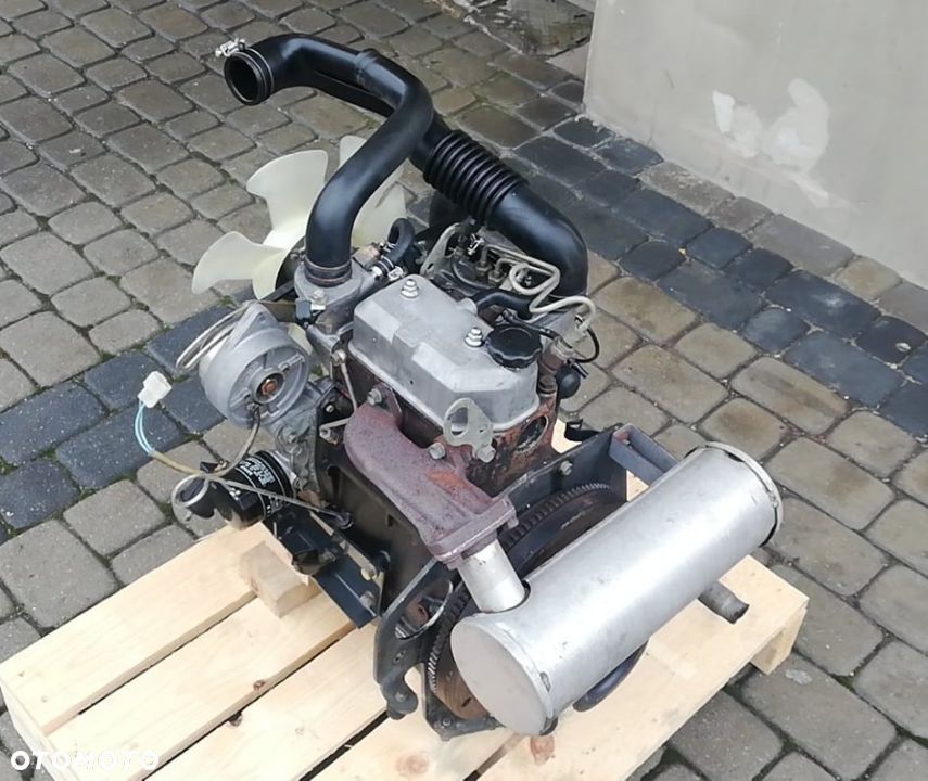 ISEKI SG15 SILNIK KOMPLETNY E262 619 cm/3  4877 NETTO - 1