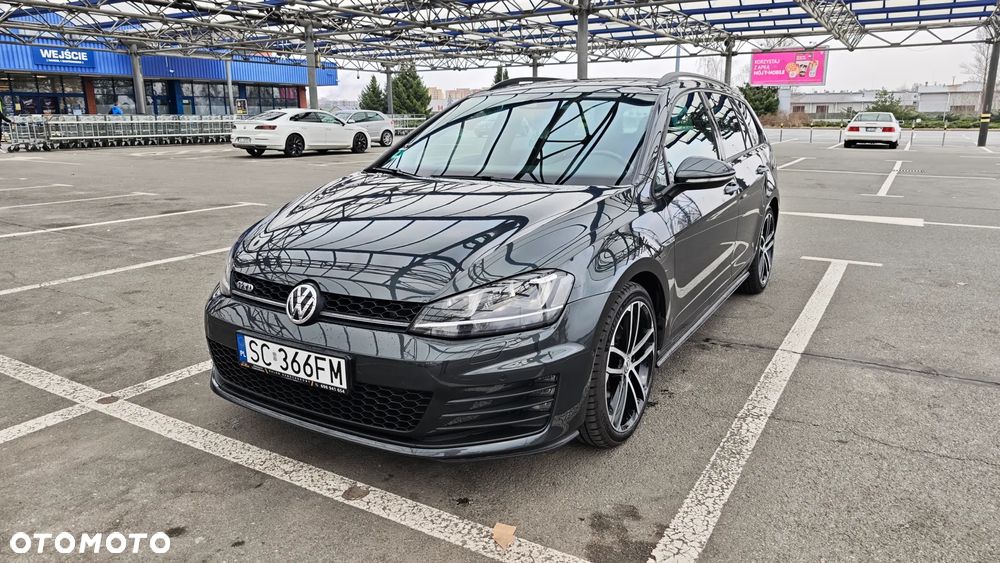 Volkswagen Golf 2.0 TDI BMT GTD DSG - 4