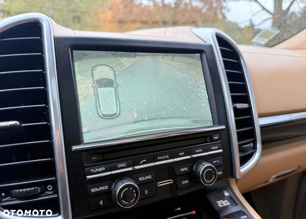 Porsche Cayenne Tiptronic S - 14