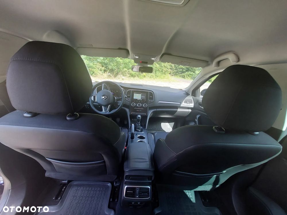 Renault Megane 1.3 TCe FAP Zen - 15