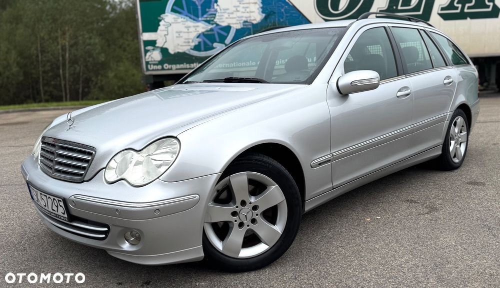 Mercedes-Benz Klasa C 180 T Kompressor Elegance - 15