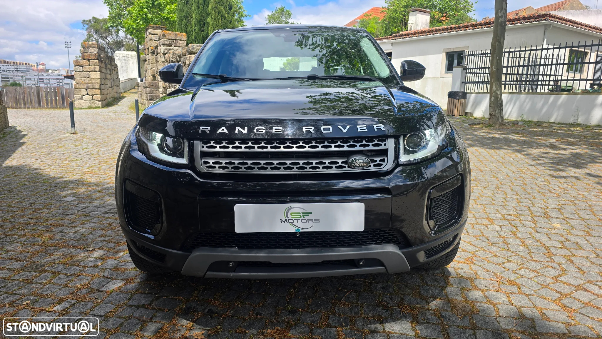 Land Rover Range Rover Evoque 2.0 D150 R-Dynamic - 6