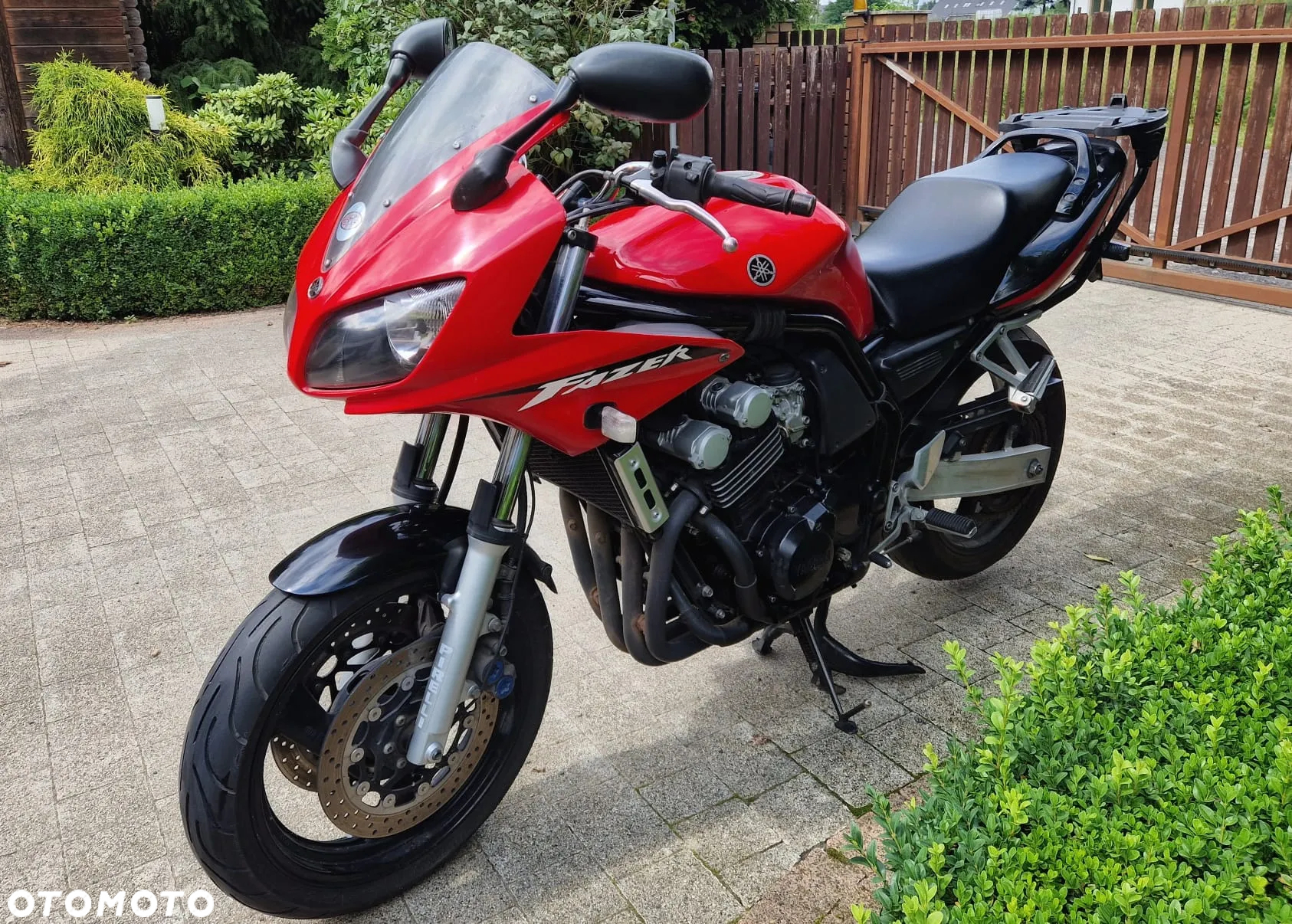 Yamaha FZ6 - 3