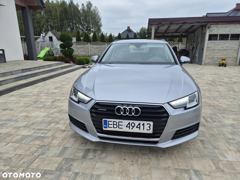 Audi A4 - 4