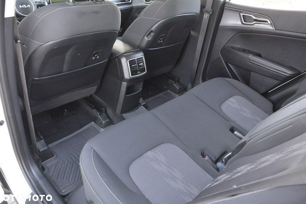 Kia Sportage 1.6 CRDI 2WD Eco-Dynamics+ (48V M-H) DCT Spirit - 33