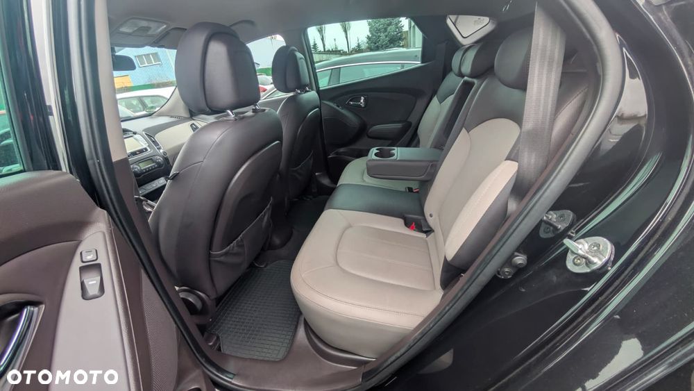 Hyundai ix35 2.0 4WD Premium - 5