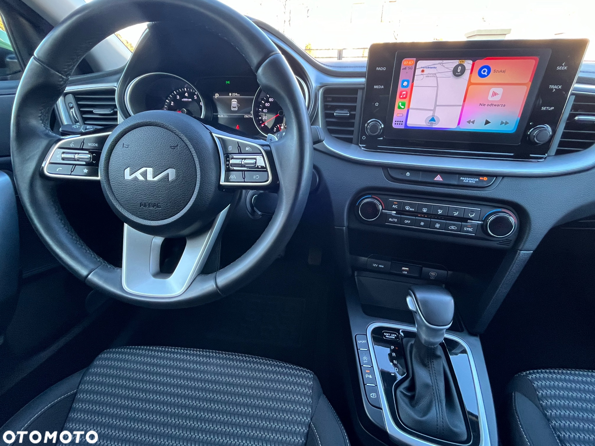 Kia XCeed 1.5 T-GDI M DCT - 24