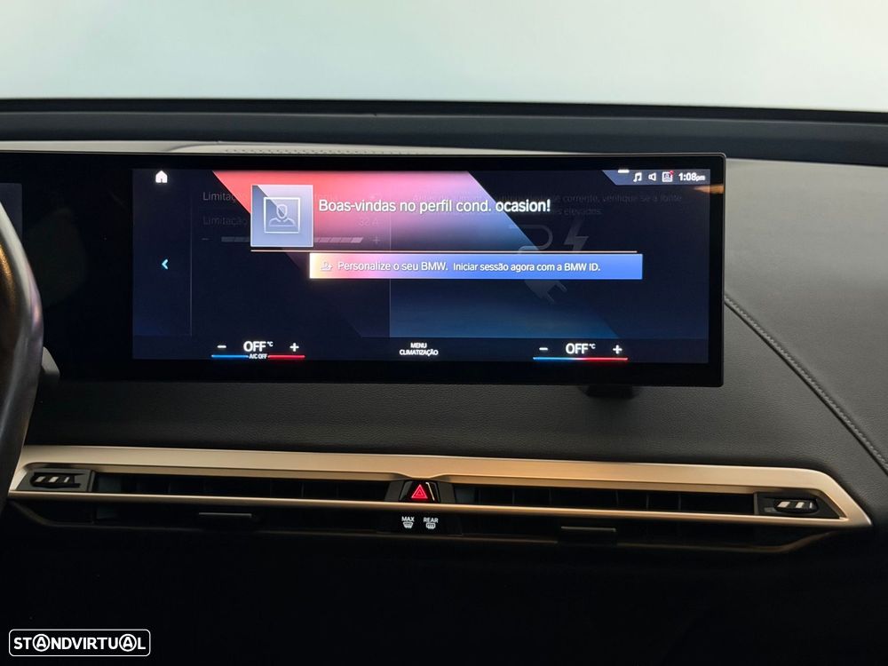 BMW iX xDrive 40 - 22