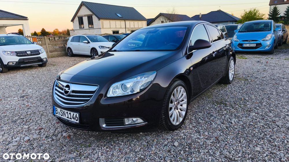 Opel Insignia 1.8 Cosmo - 1
