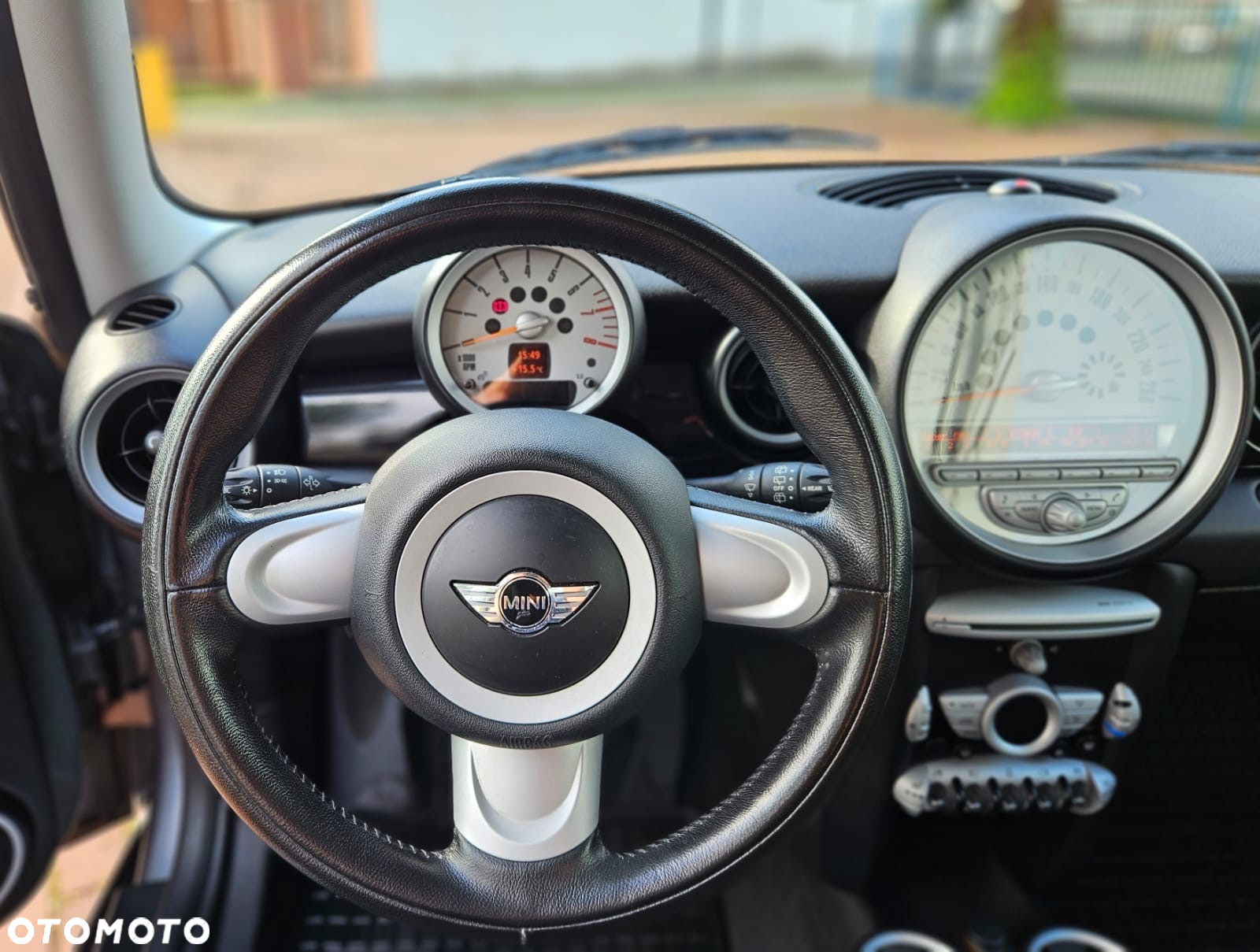 MINI Cooper Standard - 26