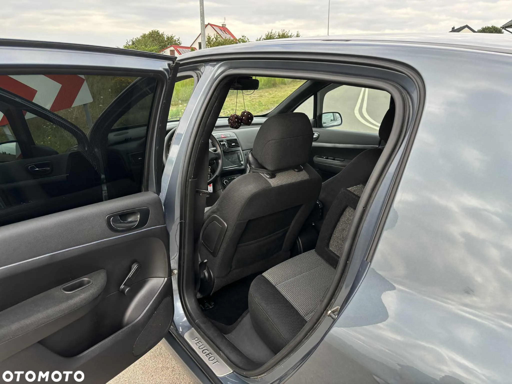 Peugeot 307 1.6 - 8