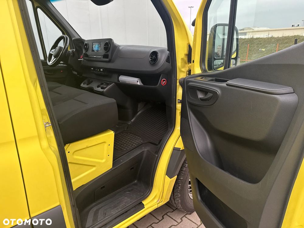 Mercedes-Benz 319 CDI - 15