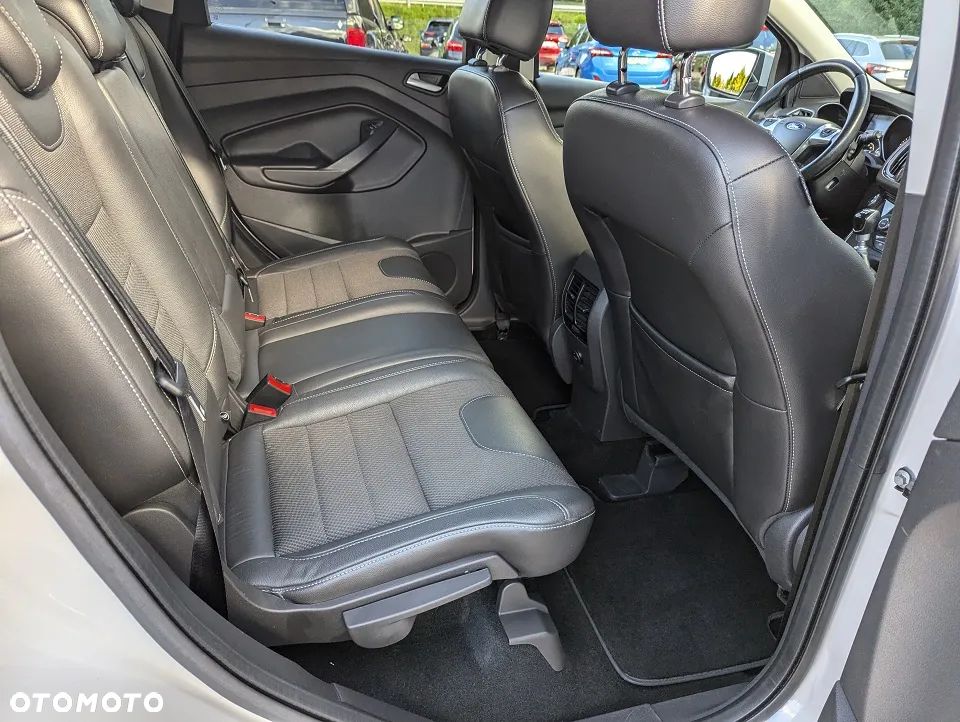 Ford Kuga 2.0 TDCi 4WD Titanium - 24