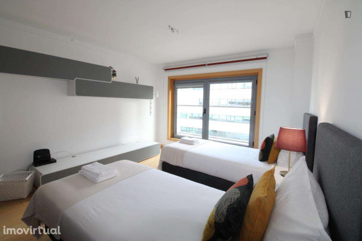 Apartamento com 1 quartos - localizado em Parque das Nações Lisbon - Grande imagem: 4/12