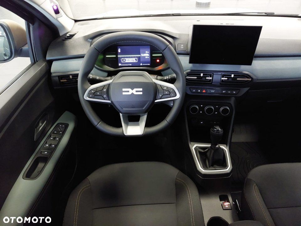 Dacia Sandero - 10