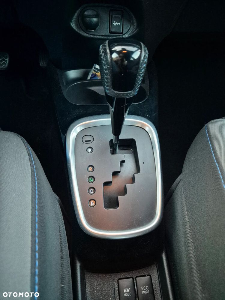Toyota Yaris - 18