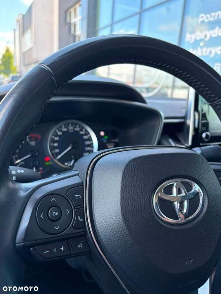 Toyota Corolla - 12