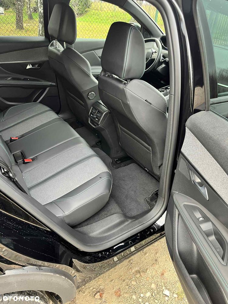 Peugeot 3008 1.2 PureTech Allure Pack S&S EAT8 - 10