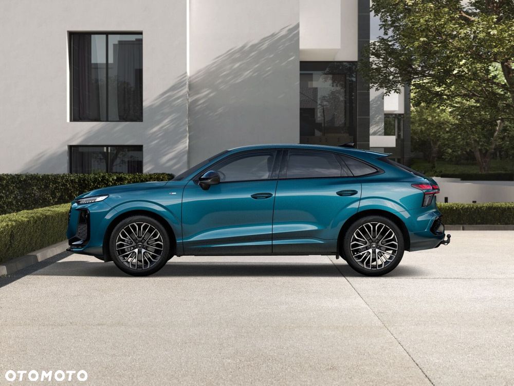 Audi Q3 Sportback - 4