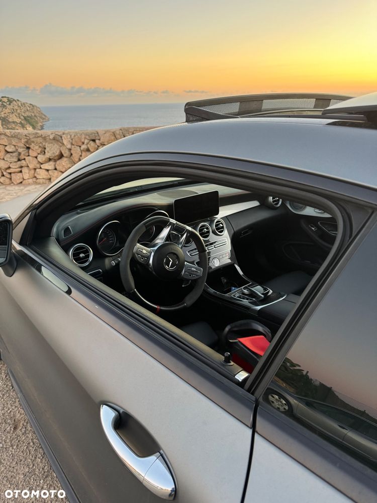 Mercedes-Benz Klasa C 43 AMG 4MATIC - 18