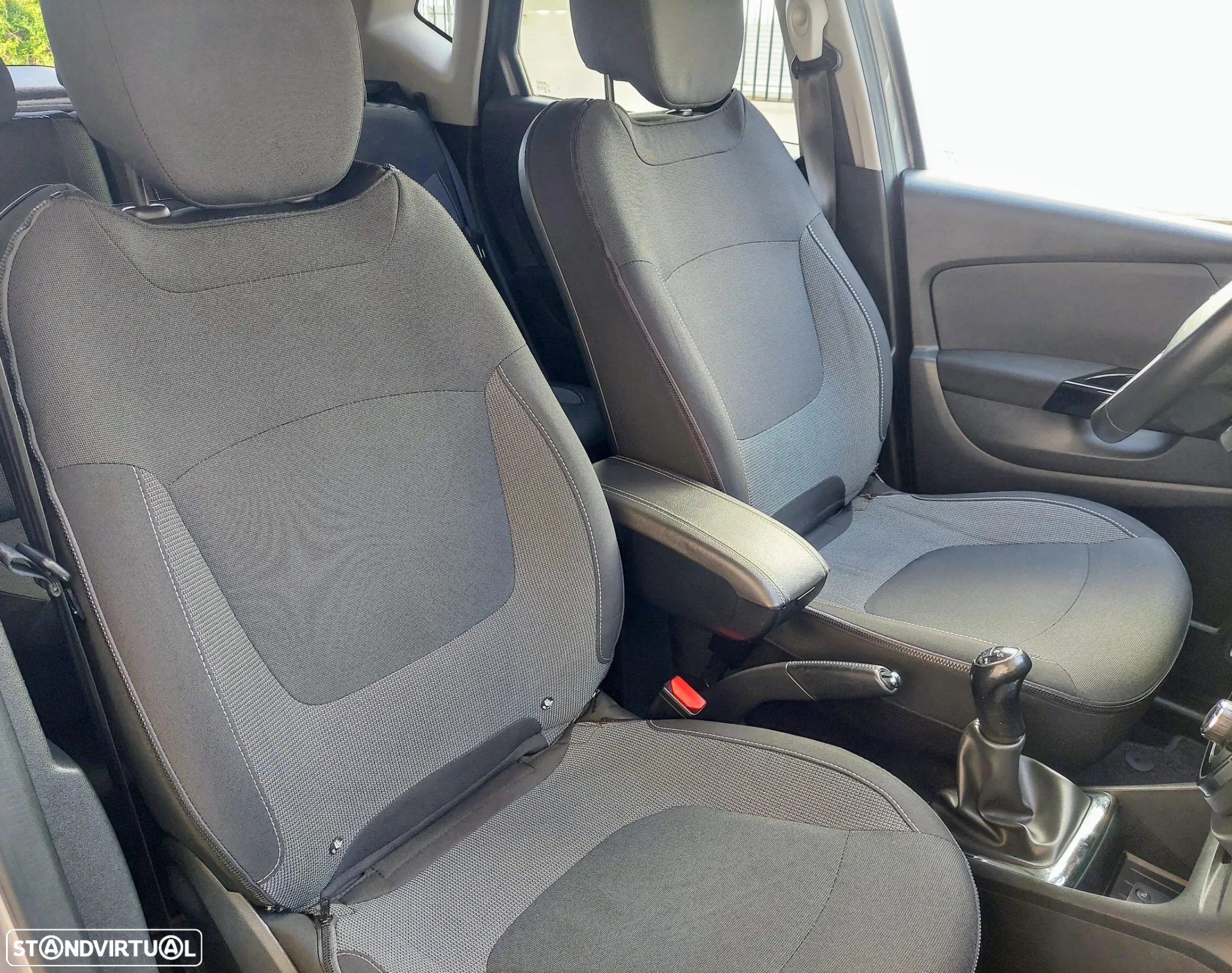 Renault Captur 0.9 TCE Exclusive - 50