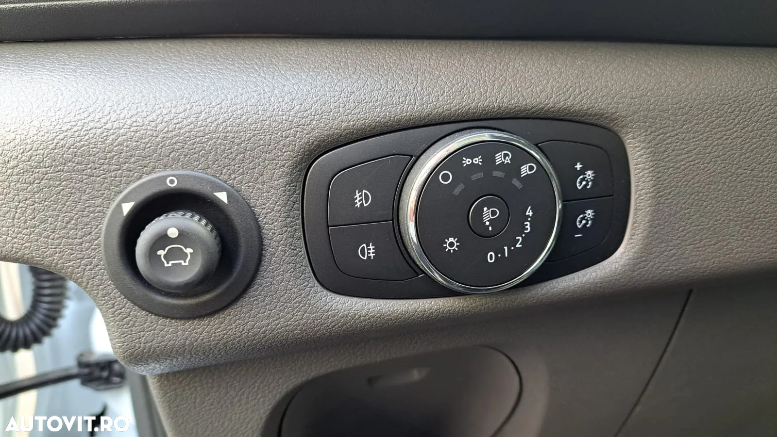 Ford NEW TRANSIT D-CAB L3 RWD BASCULABIL TRI-LATERAL - 40