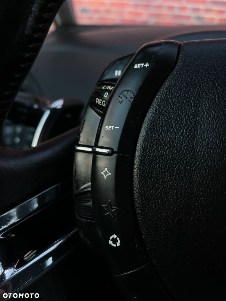 Citroën C4 Picasso - 24