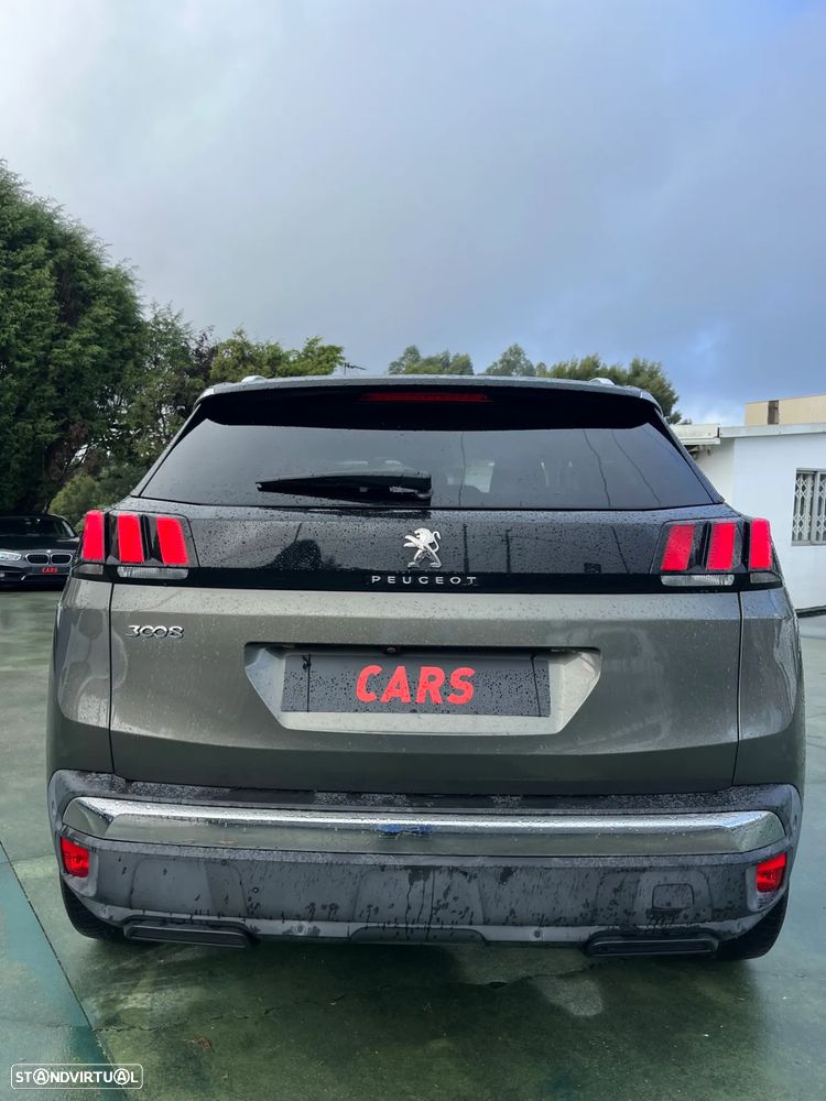 Peugeot 3008 1.2 PureTech Allure EAT6 - 6