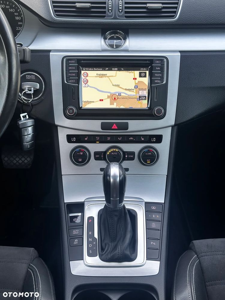 Volkswagen CC 2.0 TDI BlueMotion Technology DSG - 6
