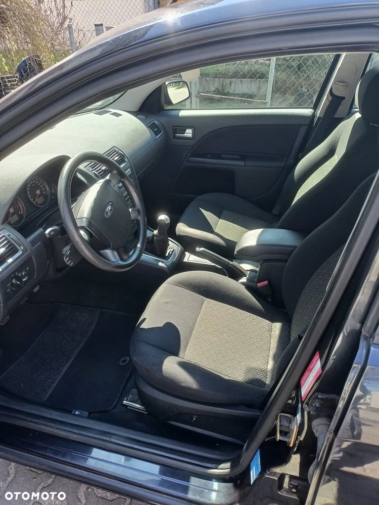 Ford Mondeo 1.8 Trend / Trend+ - 13
