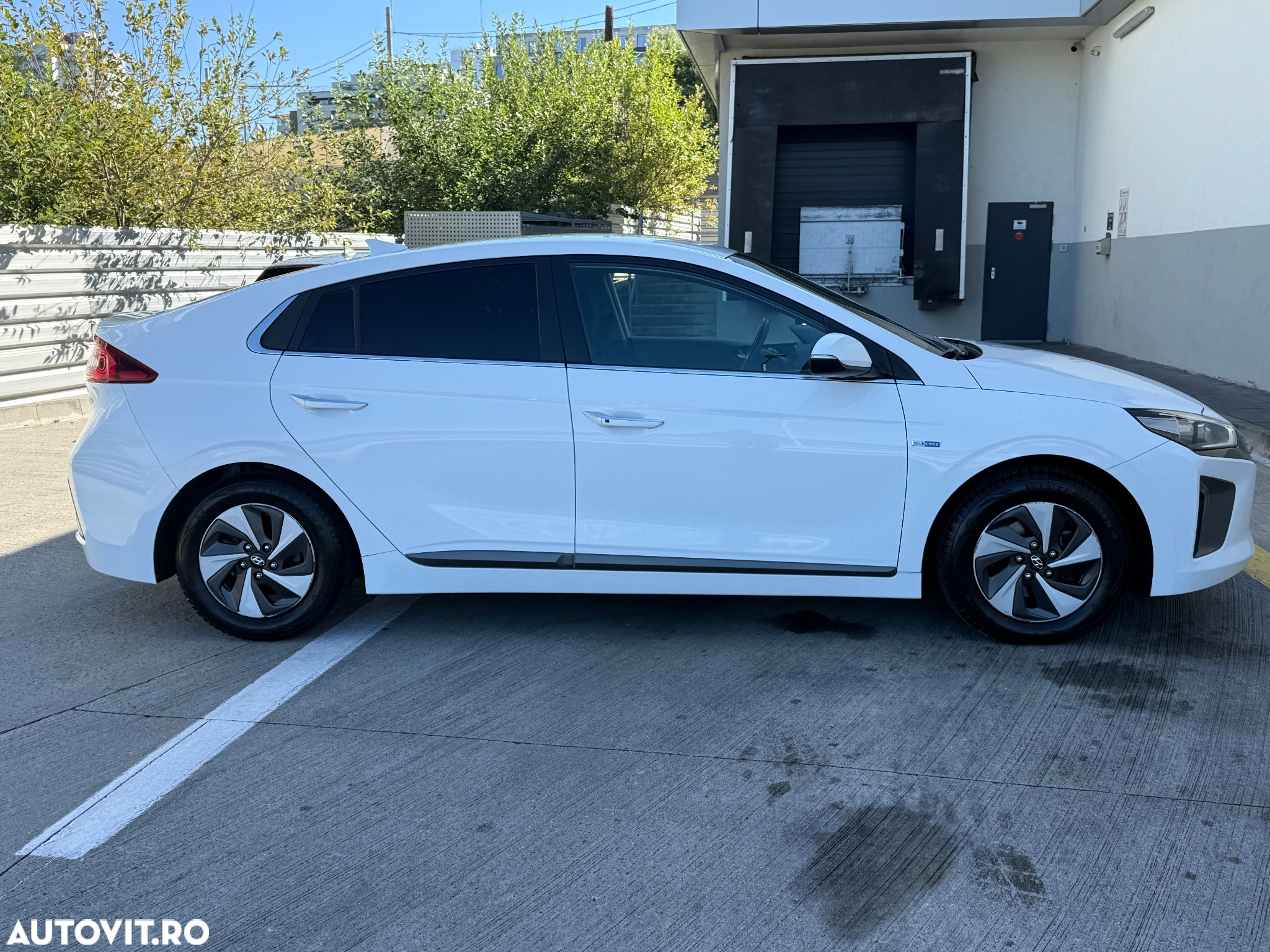 Hyundai IONIQ Hybrid 1.6 GDI Style - 5