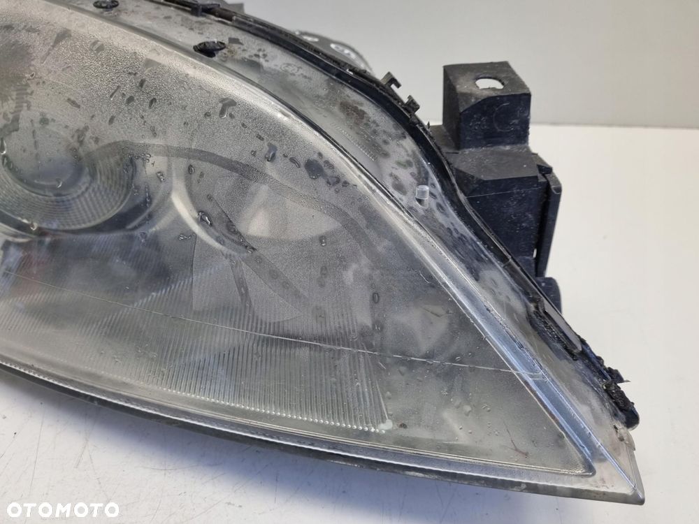 LAMPA PRAWA Ford Mondeo Mk3 III PRZEDNIA Xenon prawy przód 1S71-13005-DM - 2