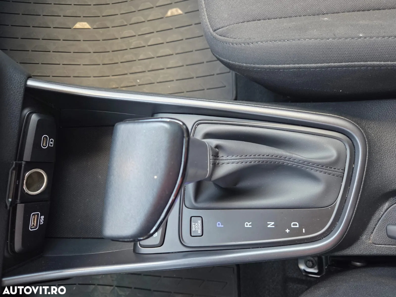 Hyundai i20 1.0 l T-GDi M-Hybrid 100CP 7DCT 5DR Led Line - 29