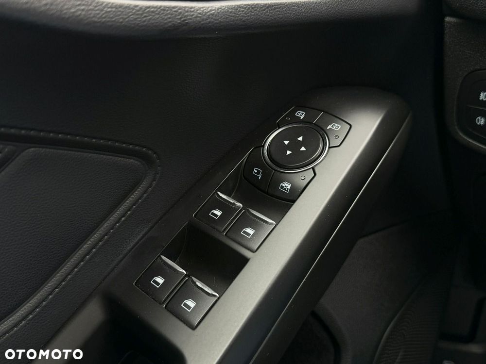 Ford Focus 1.0 EcoBoost Hybrid TITANIUM DESIGN - 15